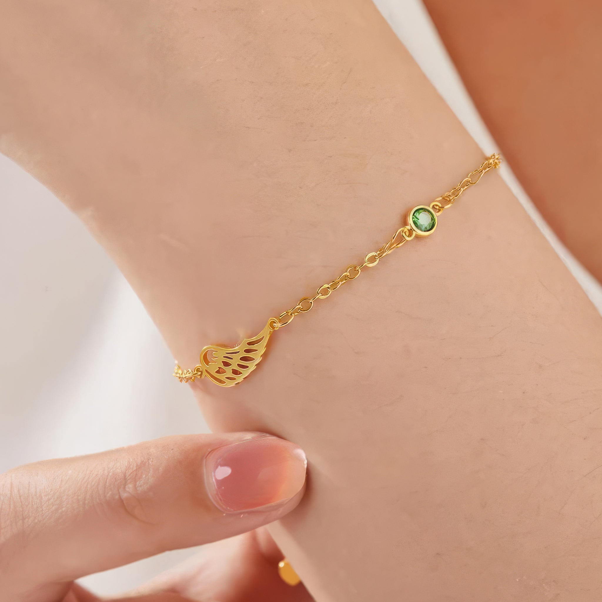 Photo Jewellery: A Personalised Gift That Speaks From the Heart - United Bracelets