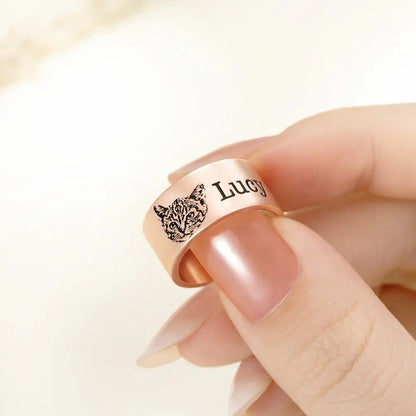 Engraved Pet Portrait Ring with Custom Name - United Bracelets